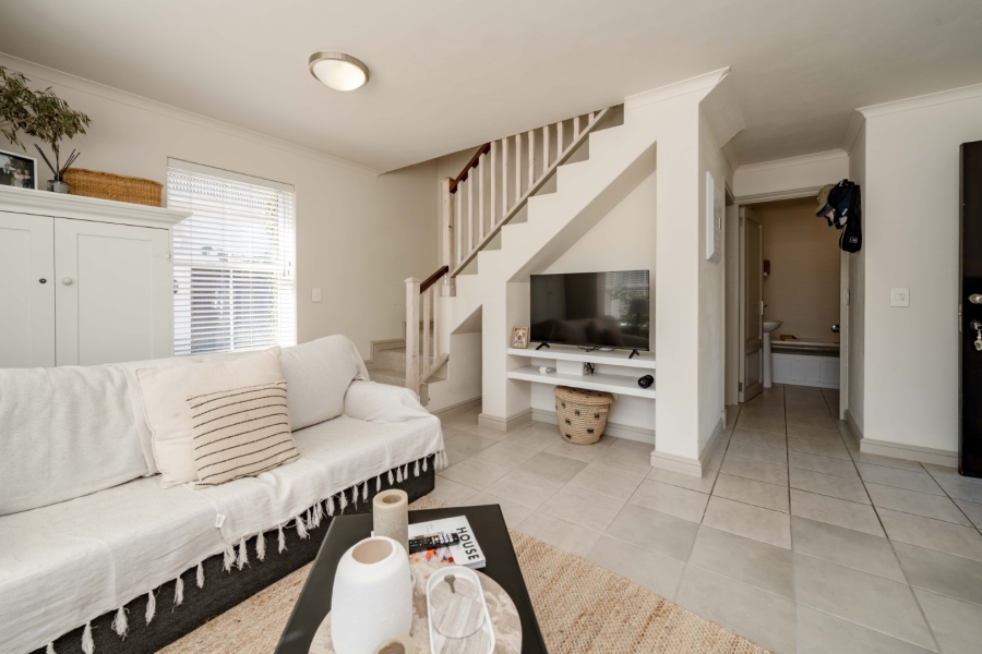 4 Bedroom Property for Sale in Goose Valley Western Cape